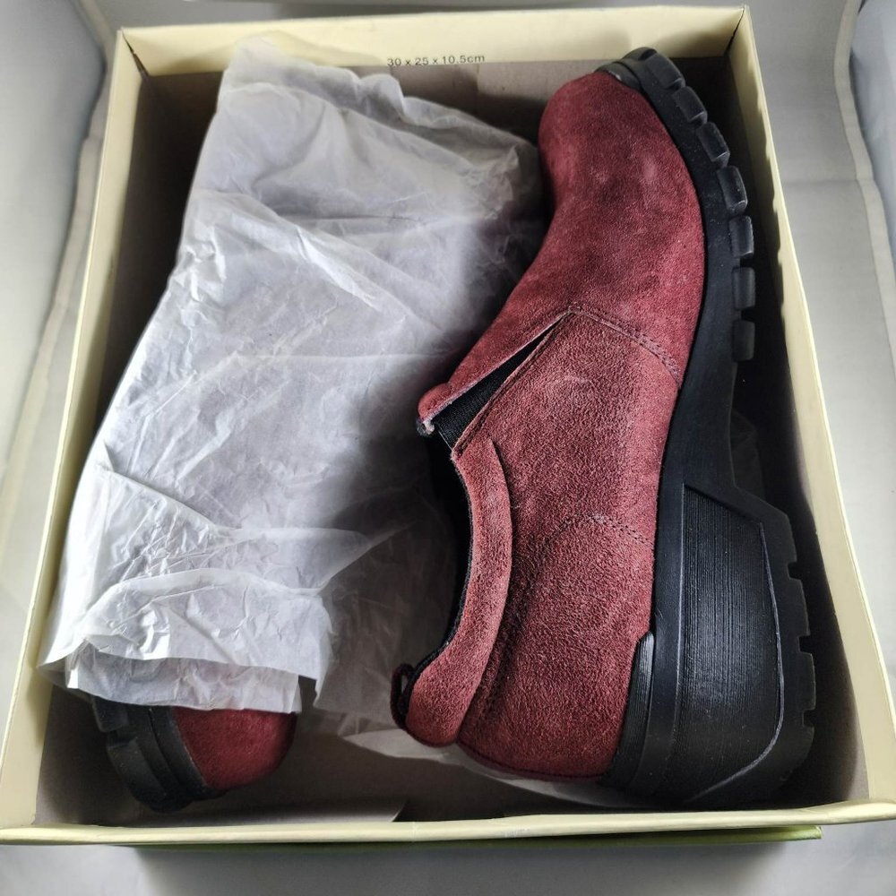 NWT Easyspirit Slip on shoes Dark Suede Wine - Picture 2 of 11